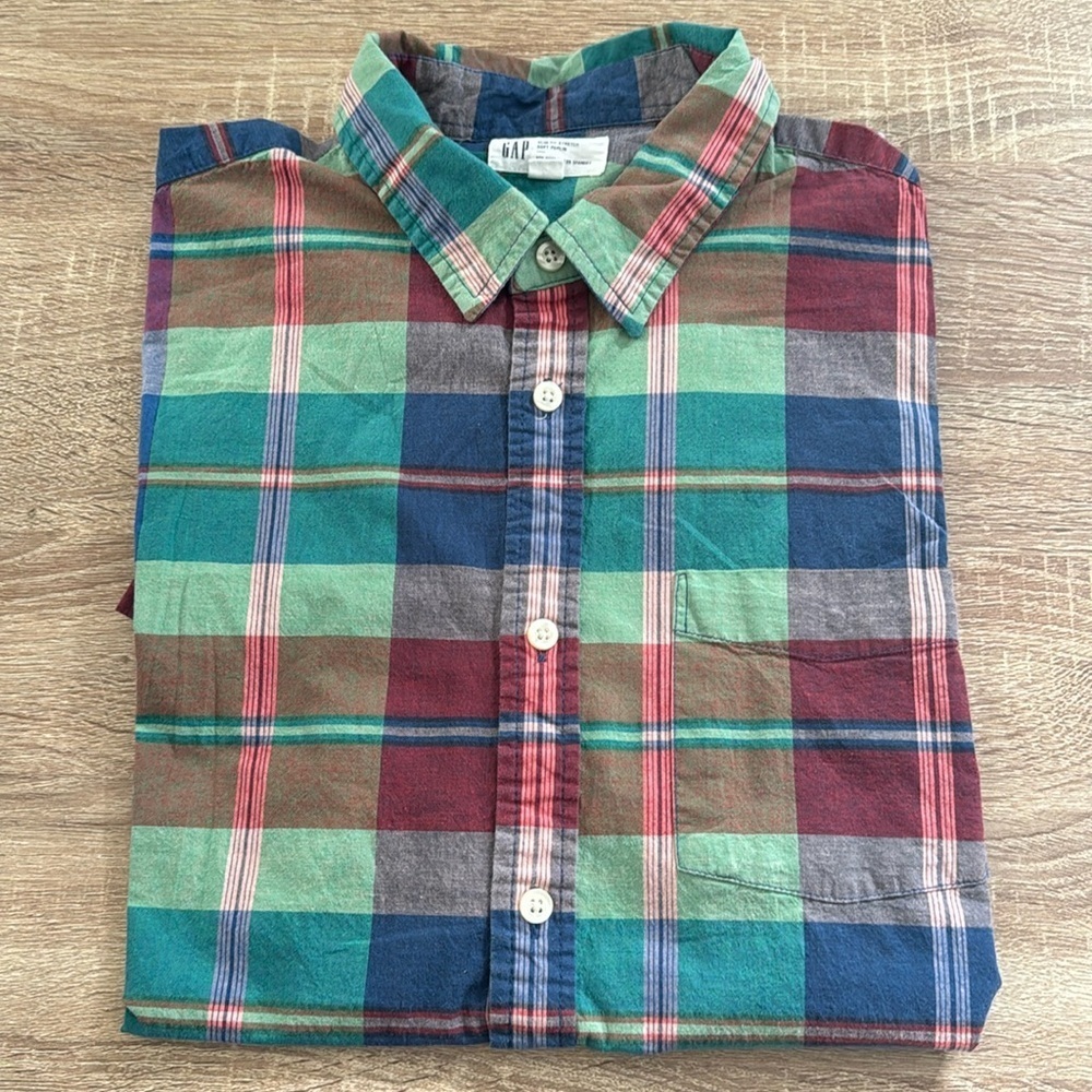 GAP Shirt